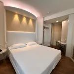Отель Ark 4*