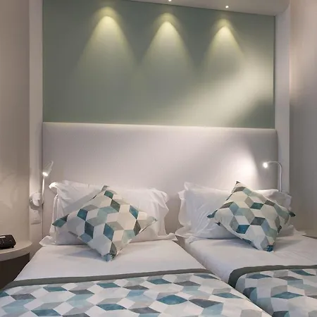 Ark Hotel 4*