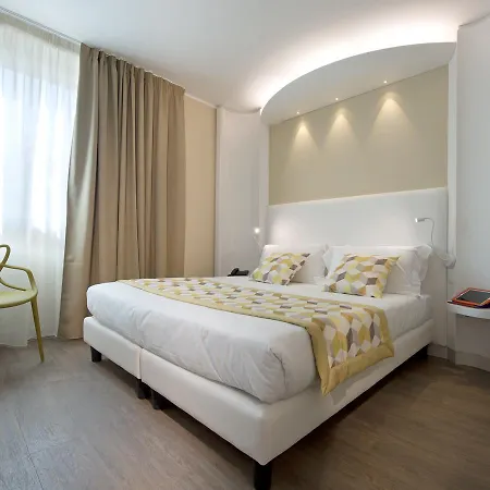 Ark Hotel 4*